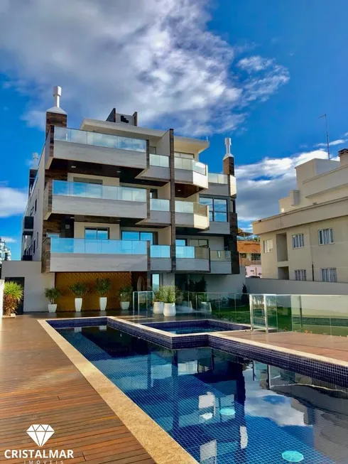 Foto 1 de Apartamento com 3 Quartos à venda, 133m² em Bombinhas, Bombinhas