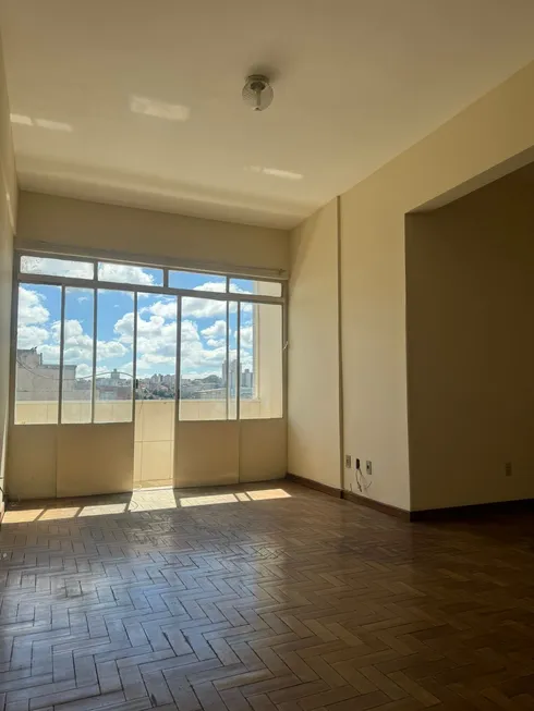 Foto 1 de Apartamento com 3 Quartos à venda, 100m² em Centro, Belo Horizonte