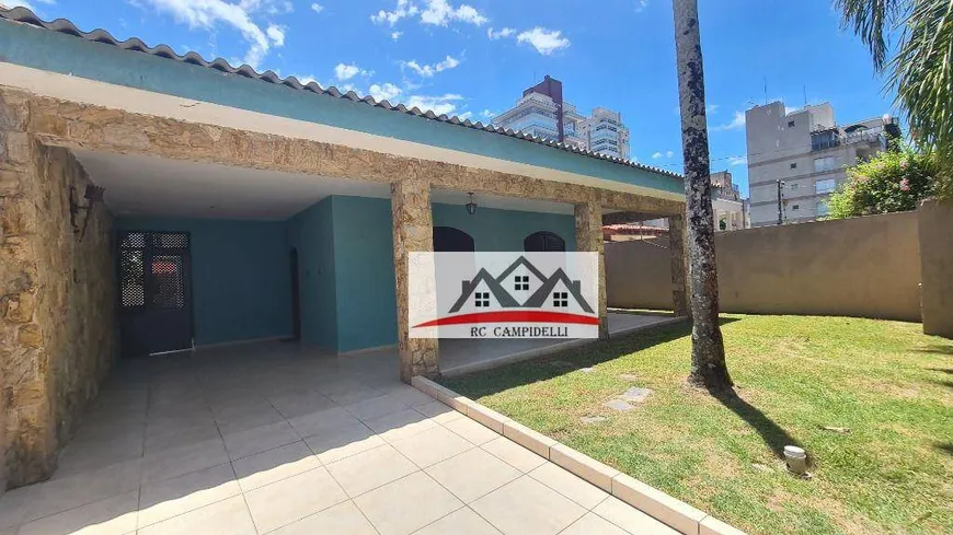 Foto 1 de Casa com 4 Quartos à venda, 280m² em Balneário Guarujá , Guarujá