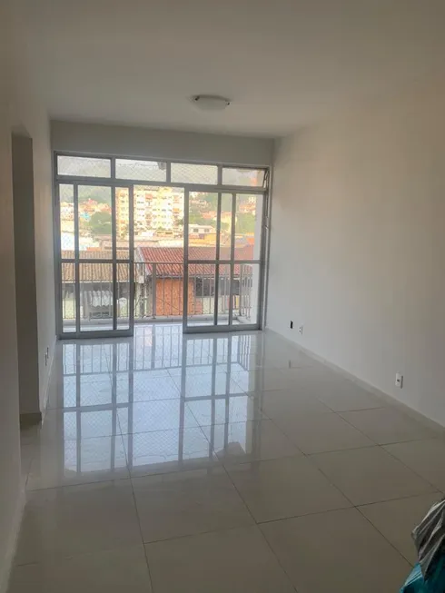 Foto 1 de Apartamento com 2 Quartos para alugar, 70m² em Praça Seca, Rio de Janeiro