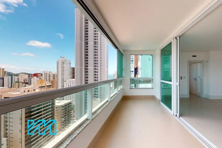 Foto 1 de Apartamento com 3 Quartos à venda, 121m² em Centro, Balneário Camboriú