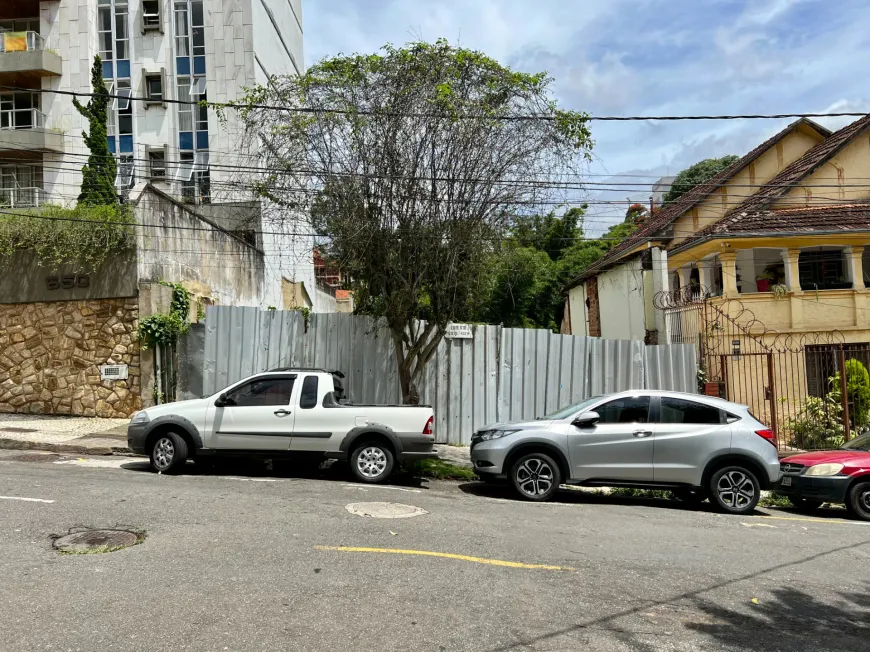 Foto 1 de Lote/Terreno à venda, 432m² em Santa Helena, Juiz de Fora