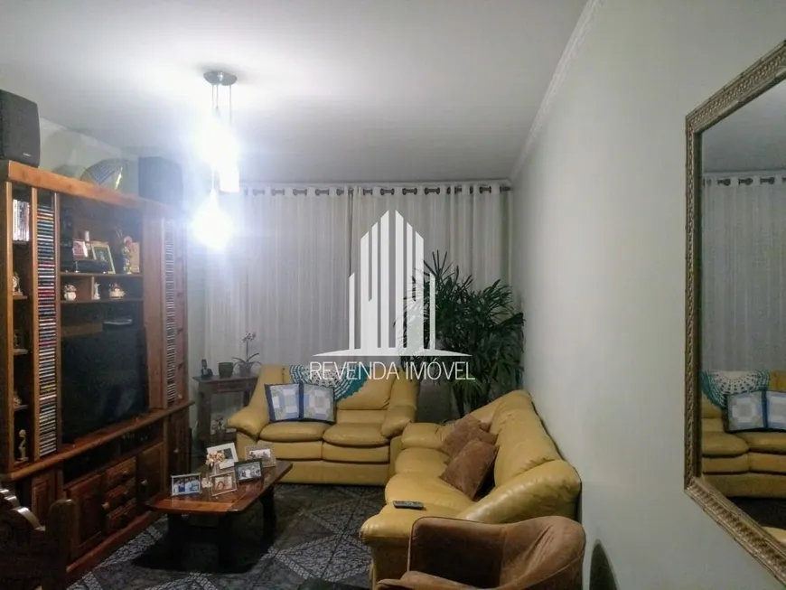 Foto 1 de Casa com 2 Quartos à venda, 200m² em Santo Antônio, Osasco