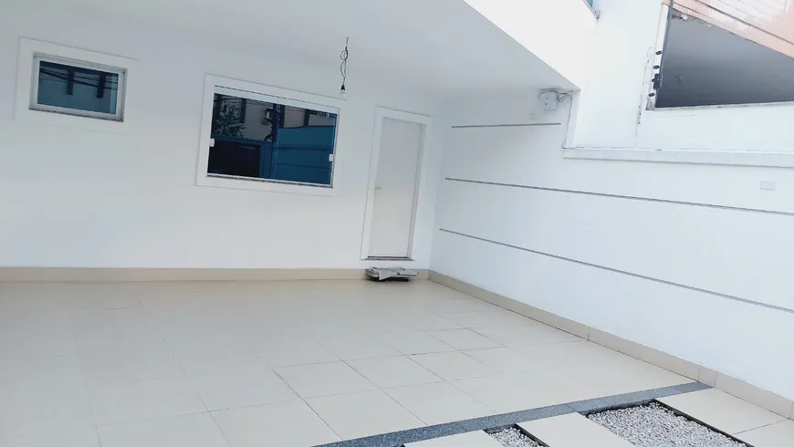 Foto 1 de Casa com 4 Quartos à venda, 220m² em Jardim Camburi, Vitória