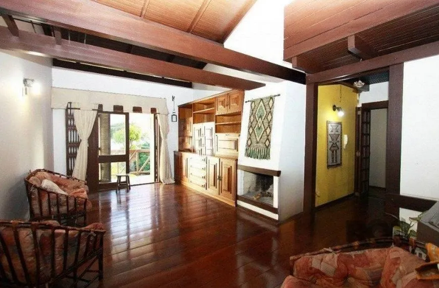 Foto 1 de Casa com 3 Quartos para alugar, 272m² em Boa Vista, Porto Alegre