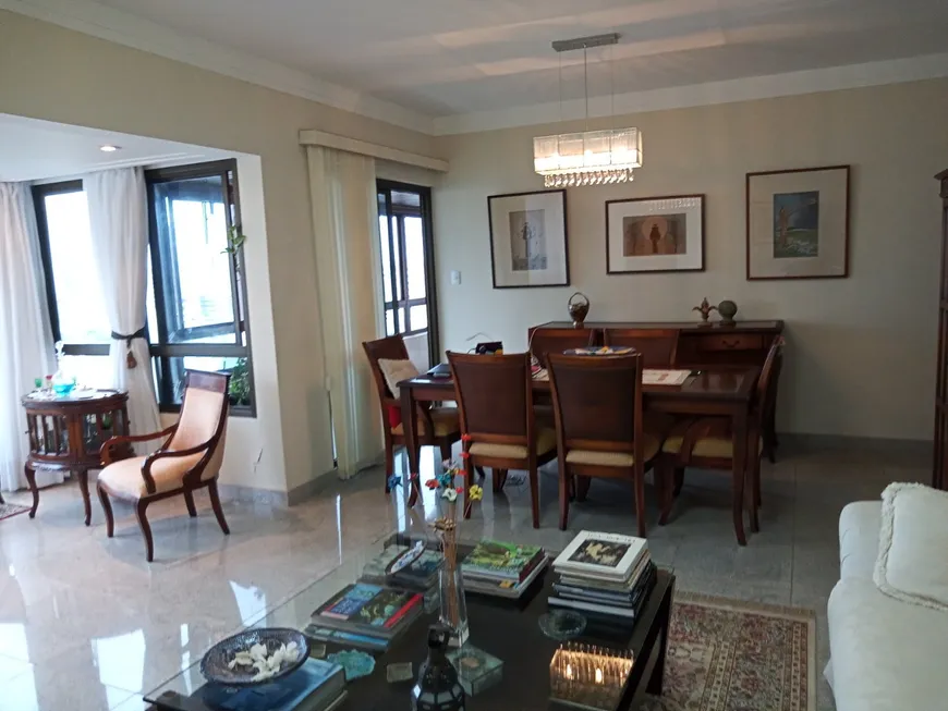 Foto 1 de Apartamento com 4 Quartos à venda, 147m² em Graça, Salvador