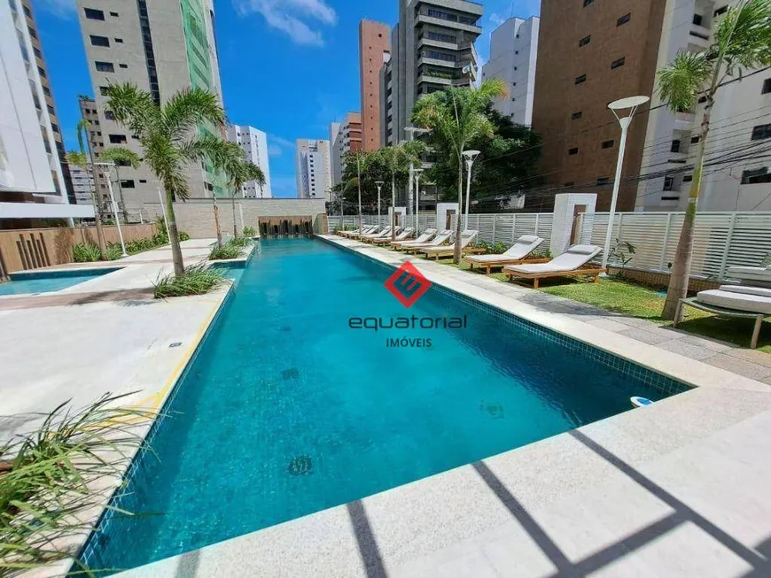 Foto 1 de Apartamento com 4 Quartos à venda, 232m² em Meireles, Fortaleza