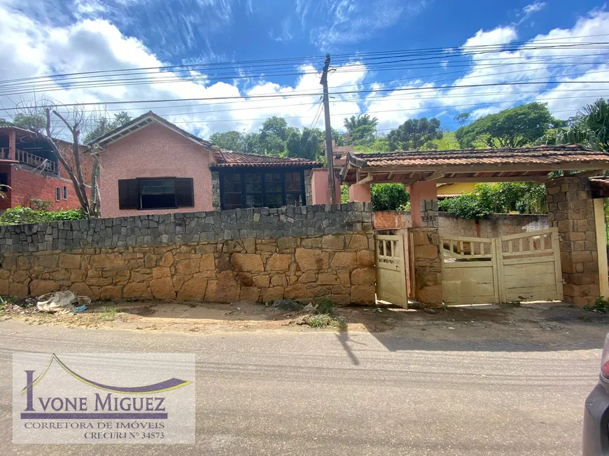 Foto 1 de Casa com 3 Quartos à venda, 525m² em , Paty do Alferes