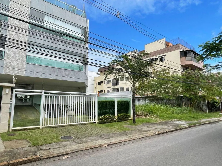 Foto 1 de Lote/Terreno à venda, 729m² em Recreio Dos Bandeirantes, Rio de Janeiro