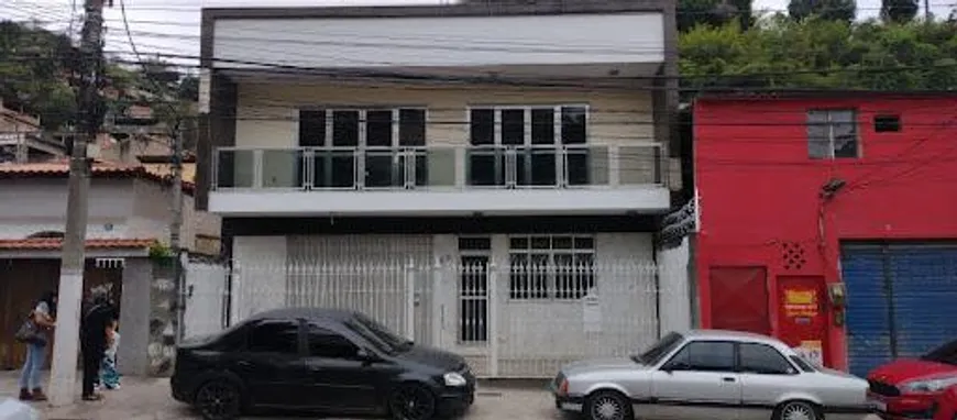 Foto 1 de Casa com 6 Quartos à venda, 200m² em Fonseca, Niterói