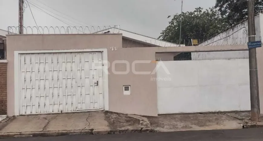 Foto 1 de Casa com 2 Quartos à venda, 180m² em Jardim Bandeirantes, São Carlos