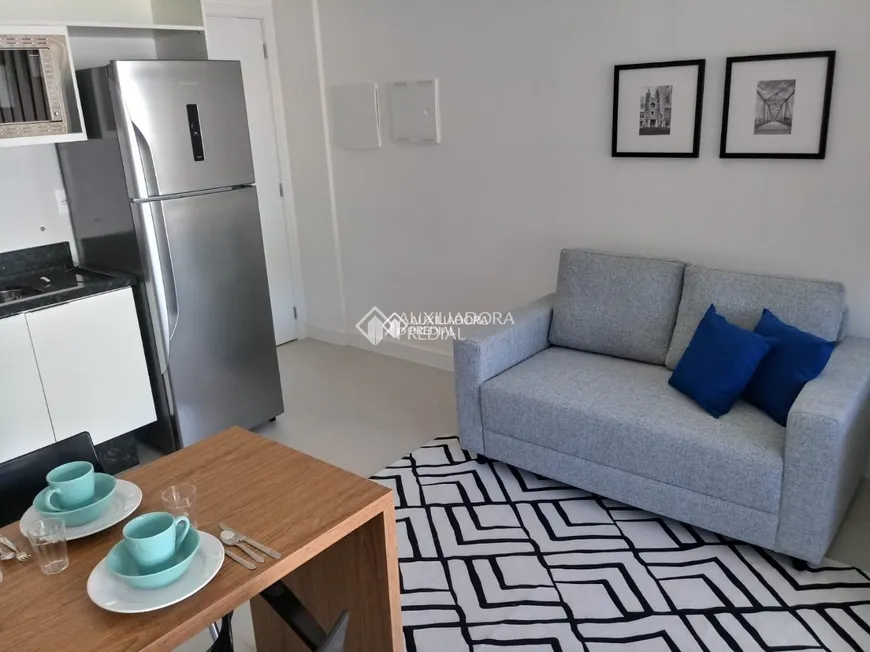 Foto 1 de Apartamento com 1 Quarto para alugar, 28m² em Pantanal, Florianópolis