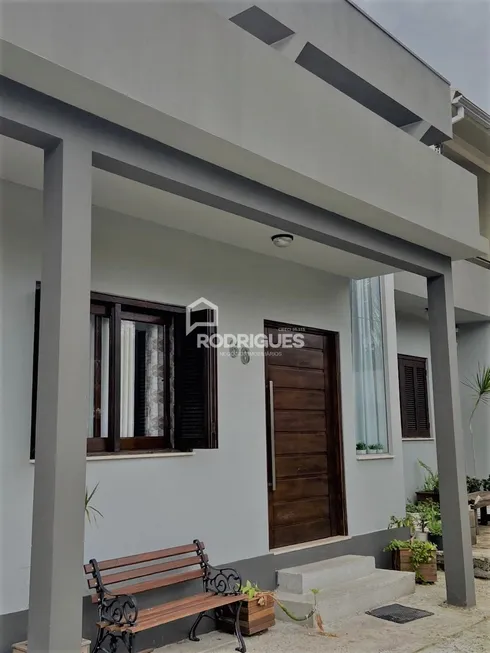 Foto 1 de Casa com 2 Quartos à venda, 220m² em Pinheiro, São Leopoldo
