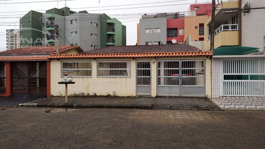 Foto 1 de Casa com 3 Quartos à venda, 154m² em Jardim Marina, Mongaguá