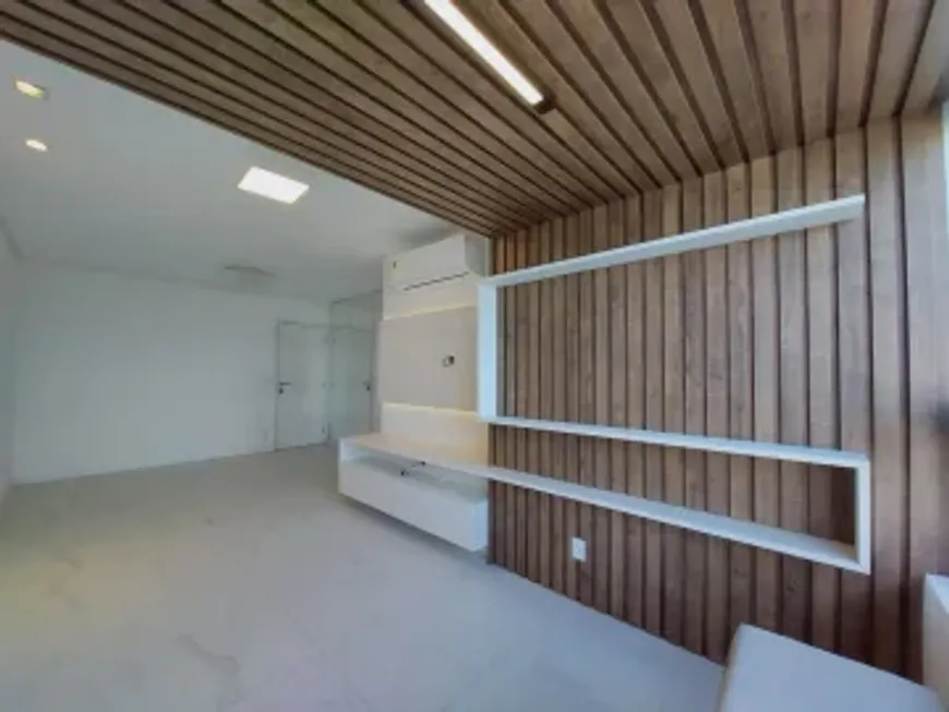 Foto 1 de Apartamento com 2 Quartos à venda, 84m² em Rosarinho, Recife
