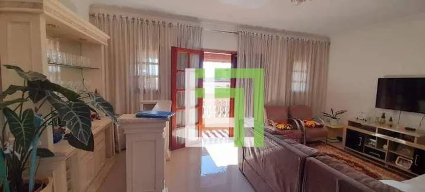 Foto 1 de Casa com 3 Quartos à venda, 197m² em Aid Haddad Jaft, Itatiba