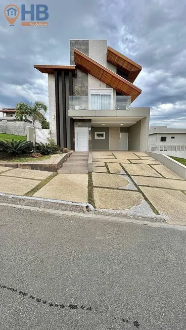 Foto 1 de Casa de Condomínio com 4 Quartos à venda, 220m² em Jardim Sao Gabriel, Jacareí