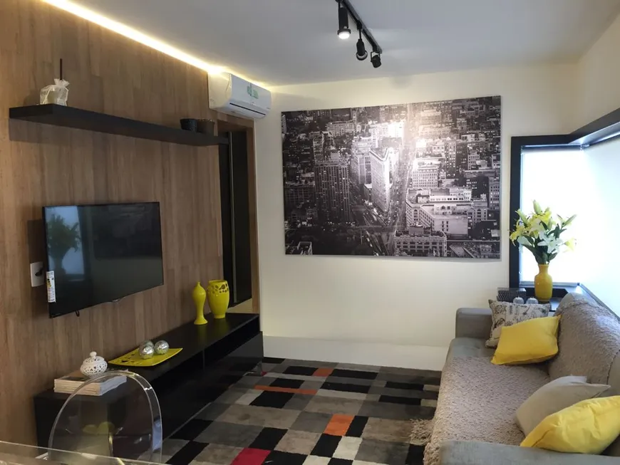 Foto 1 de Apartamento com 1 Quarto para venda ou aluguel, 50m² em Jardim Paulista, São Paulo