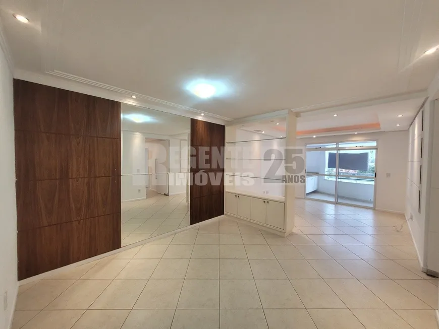 Foto 1 de Apartamento com 4 Quartos à venda, 125m² em Itacorubi, Florianópolis