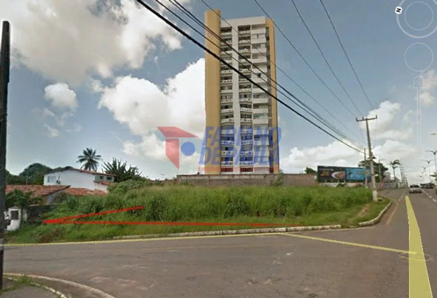 Foto 1 de Lote/Terreno à venda, 1950m² em Olho d'Água, São Luís