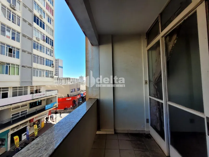 Foto 1 de Apartamento com 3 Quartos à venda, 146m² em Centro, Uberlândia