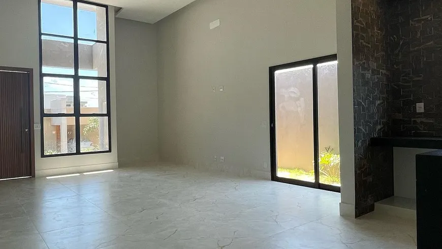 Foto 1 de Casa de Condomínio com 3 Quartos à venda, 200m² em Residencial Golden Class, Lagoa Santa