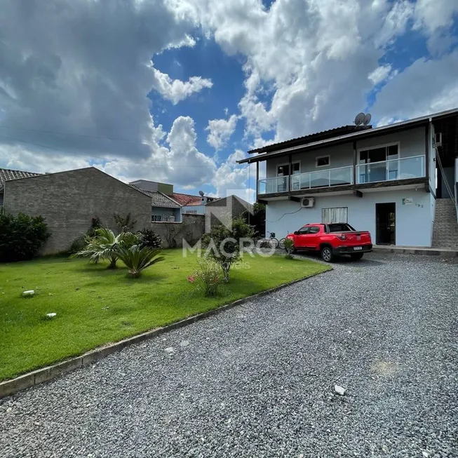 Foto 1 de Casa com 6 Quartos à venda, 144m² em Barra do Rio Cerro, Jaraguá do Sul