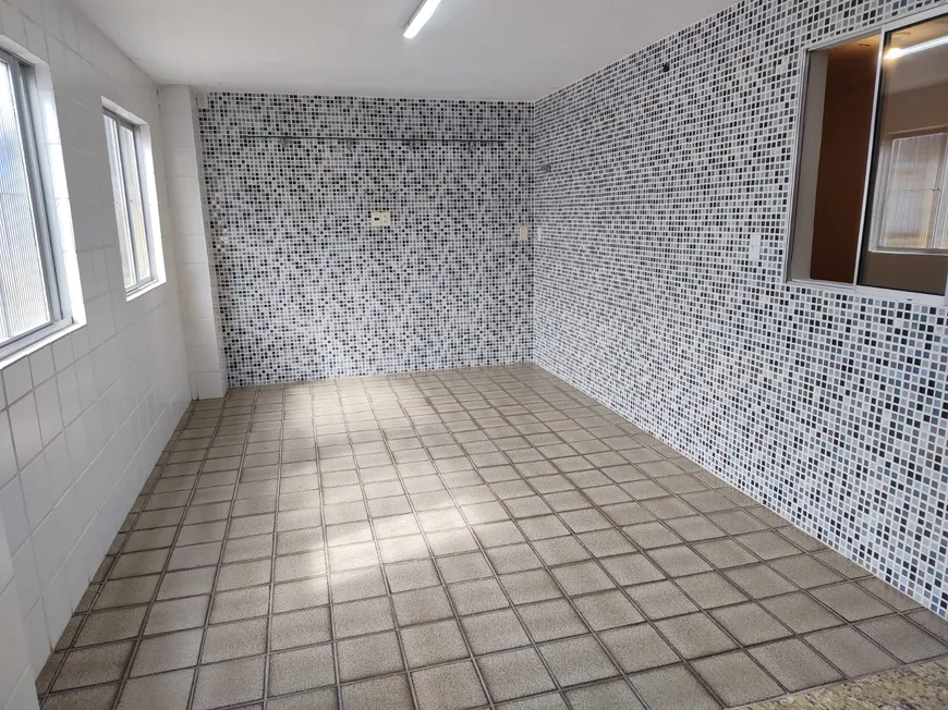 Foto 1 de Casa com 2 Quartos para alugar, 120m² em Boa Viagem, Recife