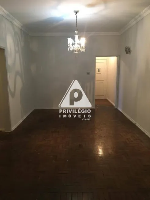 Foto 1 de Apartamento com 3 Quartos à venda, 105m² em Praça da Bandeira, Rio de Janeiro