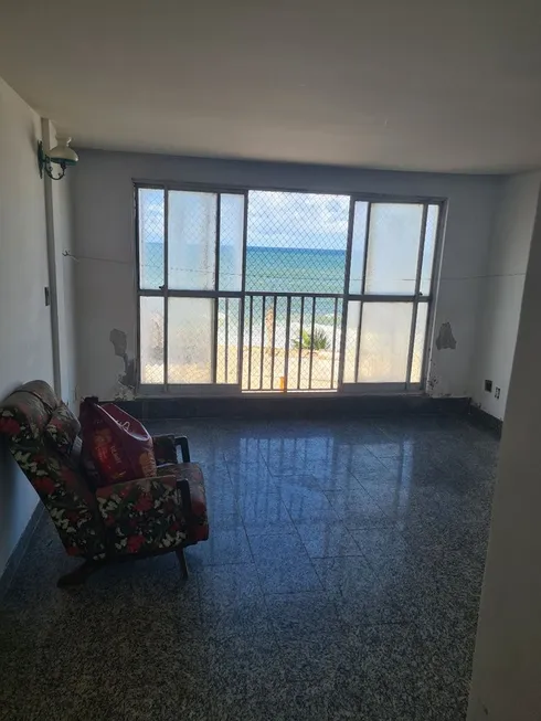 Foto 1 de Apartamento com 2 Quartos à venda, 68m² em Amaralina, Salvador