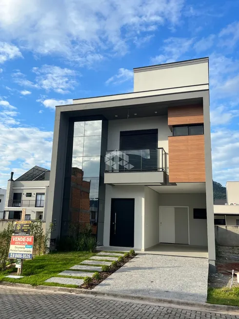 Foto 1 de Casa de Condomínio com 3 Quartos à venda, 161m² em Beira Rio, Biguaçu