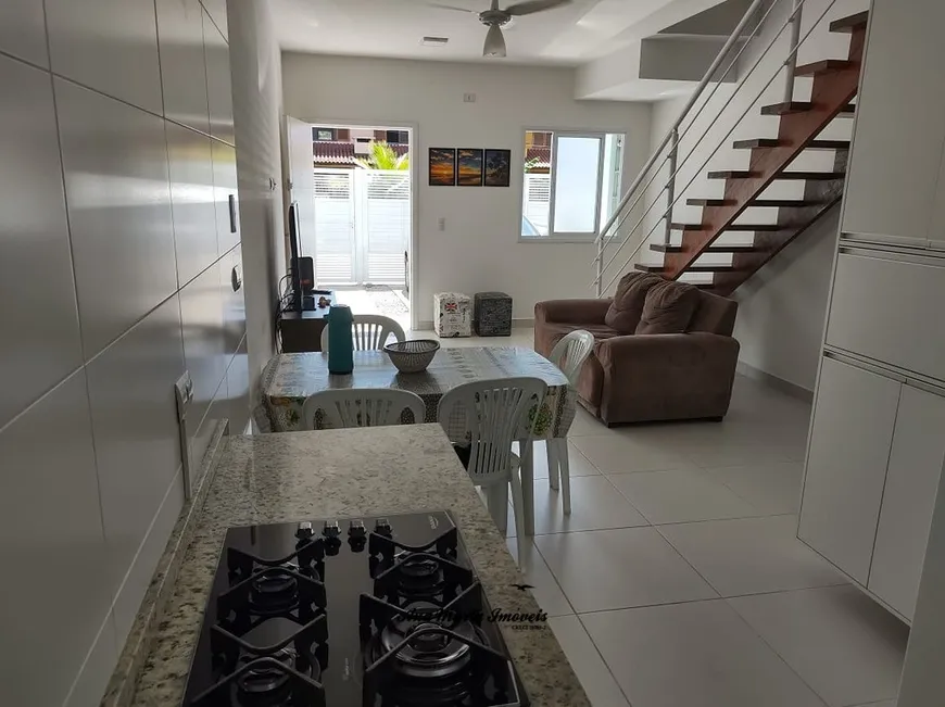 Foto 1 de Casa de Condomínio com 2 Quartos à venda, 103m² em Massaguaçu, Caraguatatuba