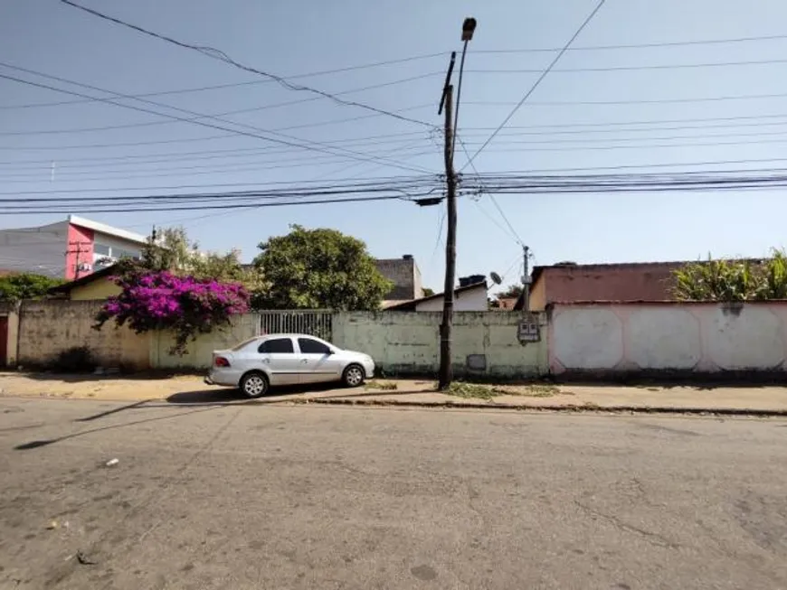 Foto 1 de Lote/Terreno à venda, 393m² em Goiá, Goiânia