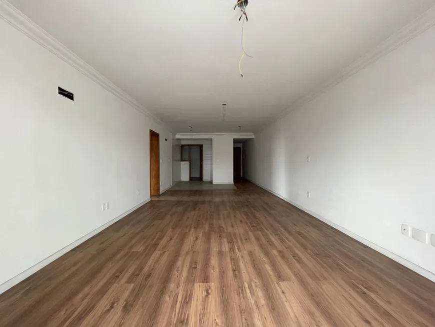 Foto 1 de Apartamento com 3 Quartos à venda, 119m² em Centro, Gramado