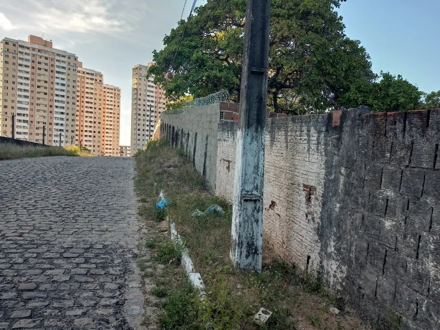 Foto 1 de Lote/Terreno à venda, 2750m² em Ponta Negra, Natal