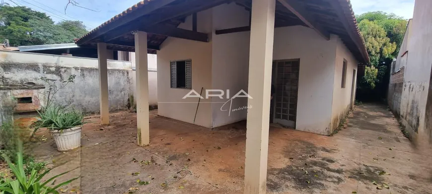 Foto 1 de Casa com 2 Quartos à venda, 93m² em Doutor Tancredo de Almeida Neves, Araraquara