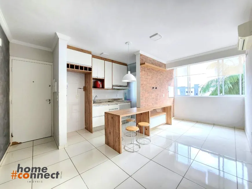 Foto 1 de Apartamento com 2 Quartos à venda, 51m² em Nova Brasília, Joinville
