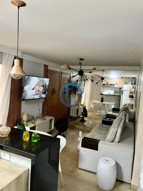 Foto 1 de Apartamento com 2 Quartos à venda, 60m² em Portao, Lauro de Freitas