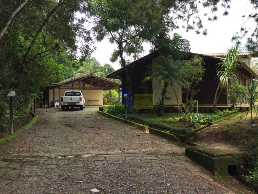 Foto 1 de Casa de Condomínio com 4 Quartos à venda, 320m² em Roseira, Mairiporã