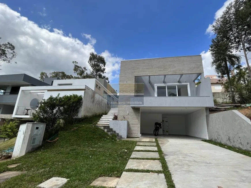 Foto 1 de Casa de Condomínio com 3 Quartos à venda, 200m² em Condominio Buena Vista, Viamão