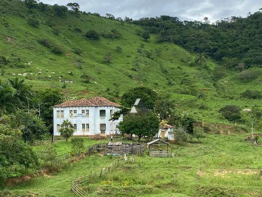 Foto 1 de Fazenda/Sítio com 10 Quartos à venda, 250m² em Zona Rural, Abre Campo