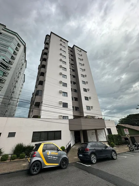 Foto 1 de Apartamento com 3 Quartos à venda, 90m² em Centro, Brusque
