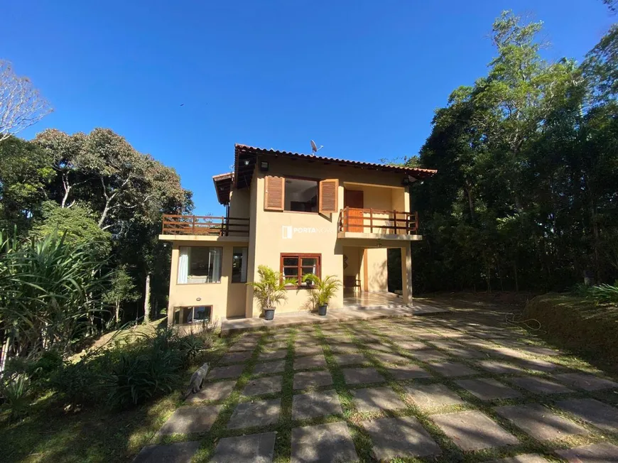 Foto 1 de Fazenda/Sítio com 3 Quartos à venda, 430m² em Ressaca, Itapecerica da Serra