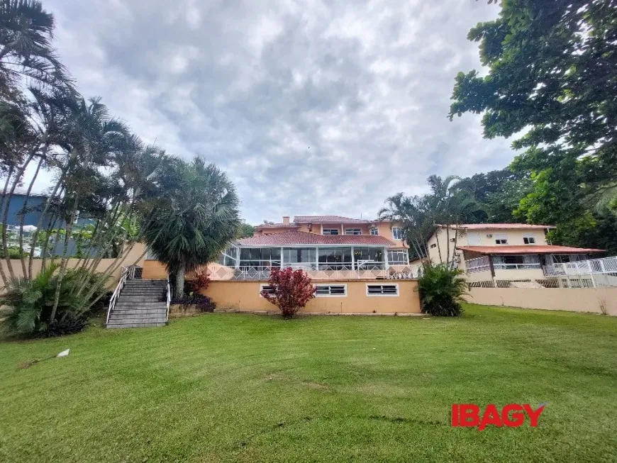 Foto 1 de Casa com 6 Quartos para alugar, 850m² em Cacupé, Florianópolis