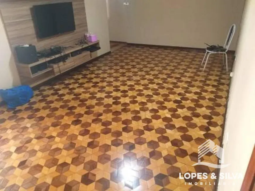 Foto 1 de Casa com 3 Quartos à venda, 175m² em Chácara Santana, São Paulo