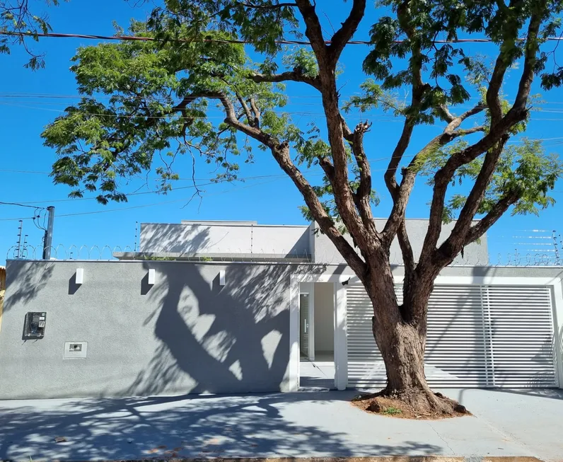 Foto 1 de Casa com 3 Quartos à venda, 160m² em Tiradentes, Campo Grande