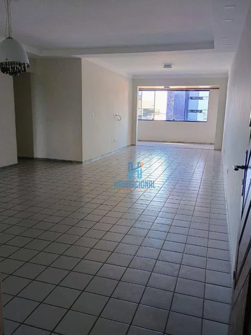 Foto 1 de Apartamento com 3 Quartos à venda, 184m² em Tirol, Natal