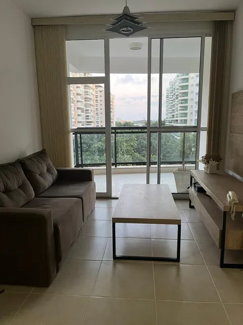 Foto 1 de Apartamento com 2 Quartos para alugar, 70m² em Jacarepaguá, Rio de Janeiro