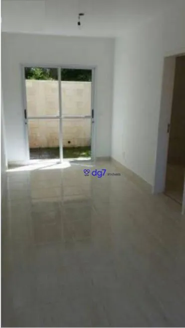 Foto 1 de Casa de Condomínio com 3 Quartos à venda, 100m² em Granja Viana, Cotia