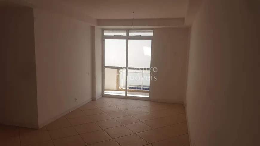 Foto 1 de Apartamento com 3 Quartos à venda, 92m² em Recreio Dos Bandeirantes, Rio de Janeiro